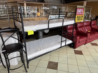 Stapelbed, zwart metaal